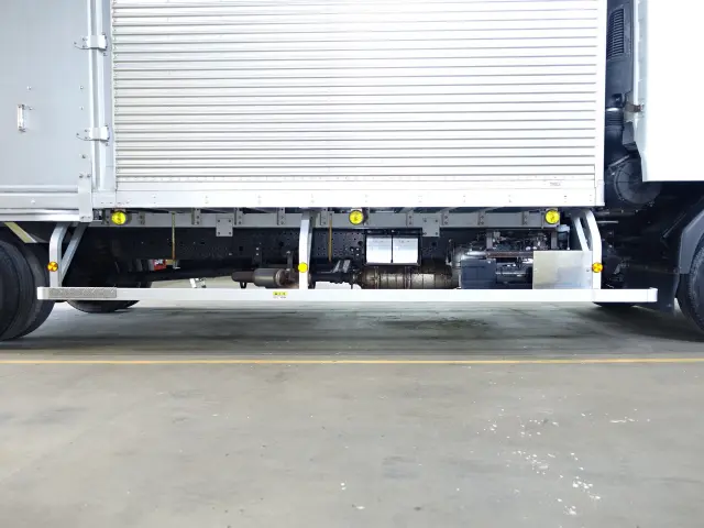 いすゞ フォワード TKG-FRR90S2(2WD)の写真16