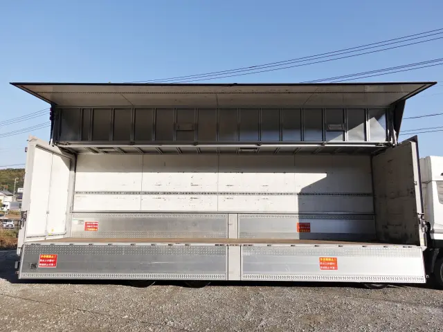 ＵＤ クオン QKG-CG5ZA(8x4)の写真13