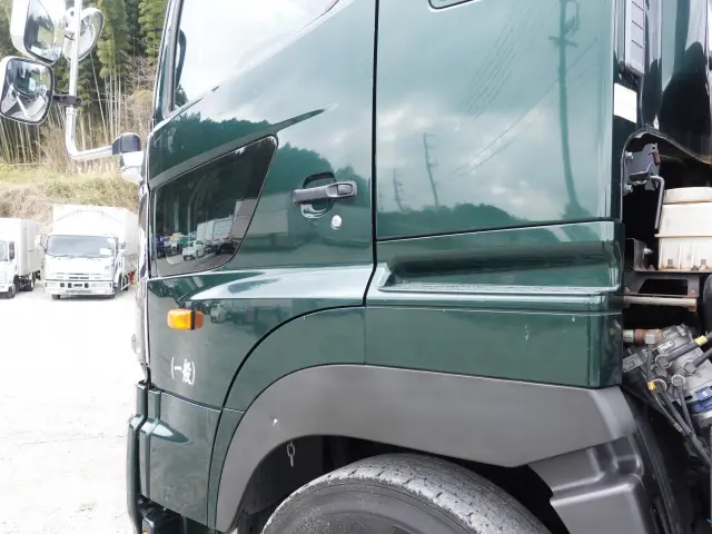 日野 プロフィア QDG-SS1EKDA(6x4)の写真13