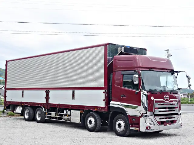 ＵＤ クオン 2PG-CG5CA(8x4)の写真1