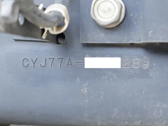 いすゞ ギガ QKG-CYJ77A(8x4)の写真12