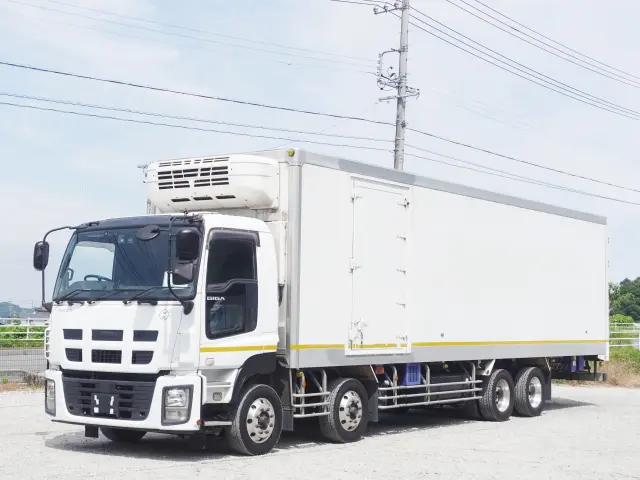 いすゞ ギガ QKG-CYJ77A(8x4)の写真22