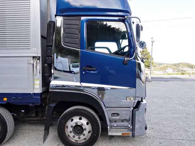 ＵＤ クオン 2PG-CG5CA(8x4)の写真6