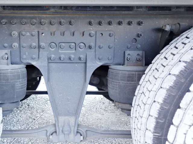 ＵＤ クオン 2PG-CG5CA(8x4)の写真27