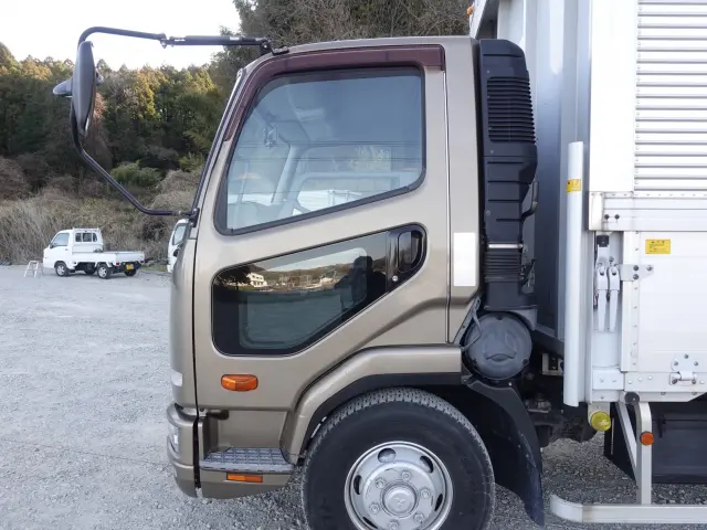 三菱 ファイター TKG-FK71F(2WD)の写真6