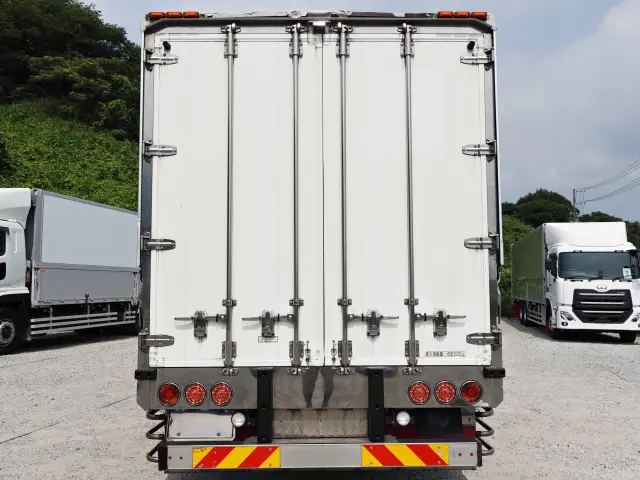 三菱 ファイター QKG-FK65FZ(2WD)の写真7