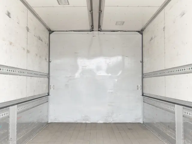 三菱 ファイター QKG-FK65FZ(2WD)の写真13