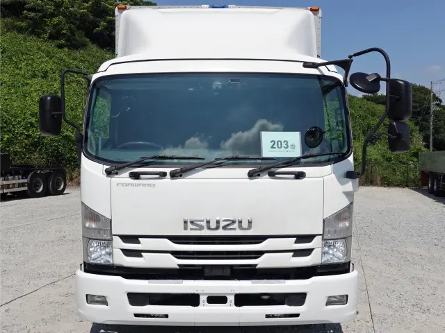 いすゞ フォワード 2RG-FRR90S2(2WD)の写真3
