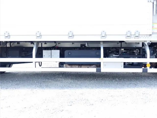 いすゞ フォワード 2RG-FRR90S2(2WD)の写真15
