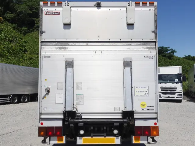 いすゞ フォワード PDG-FTR34T2(2WD)の写真10