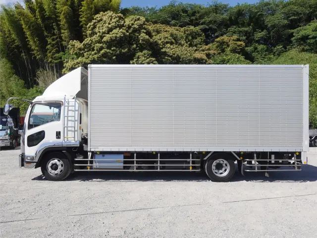 いすゞ フォワード PDG-FTR34T2(2WD)の写真12