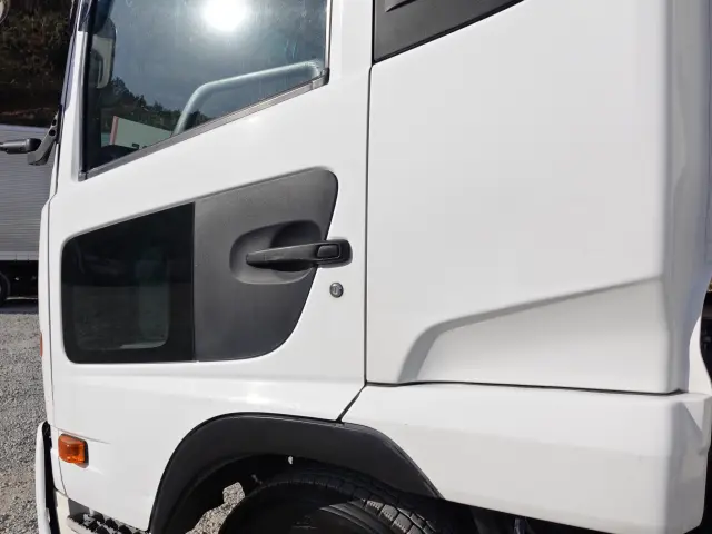 ＵＤ コンドル TKG-MK38C(2WD)の写真13