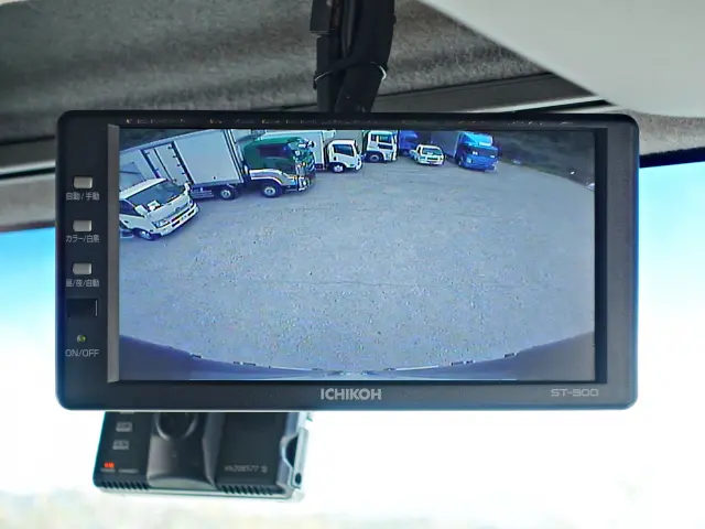 いすゞ フォワード LKG-FTR90T2(2WD)の写真21