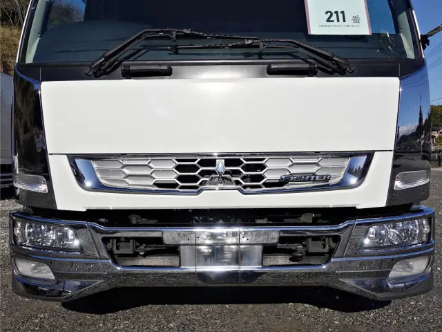 三菱 ファイター 2PG-FK61N(2WD)の写真4