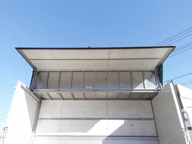 三菱 ファイター 2PG-FK61N(2WD)の写真13