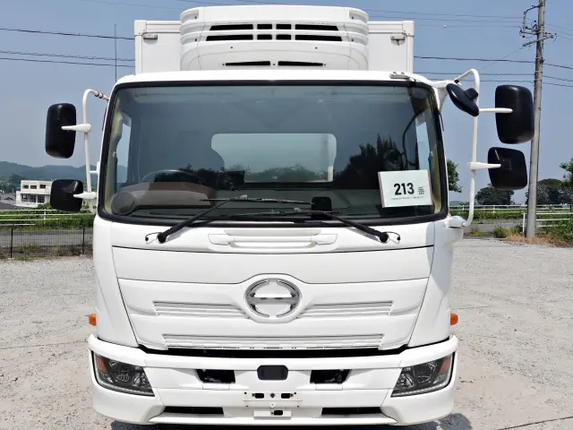 日野 レンジャー 2KG-FC2ABA(2WD)の写真3