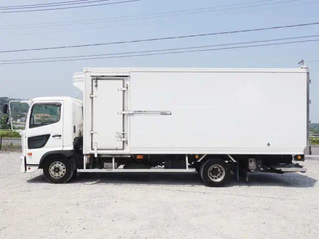 日野 レンジャー 2KG-FC2ABA(2WD)の写真9