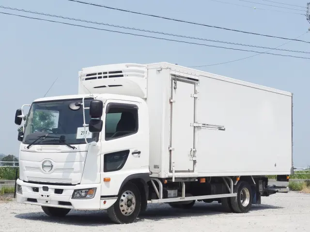 日野 レンジャー 2KG-FC2ABA(2WD)の写真25