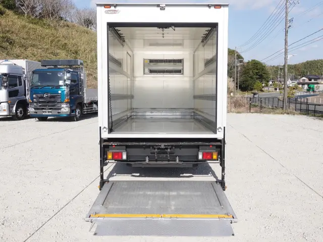 いすゞ エルフ TPG-NPR85AN(2WD)の写真17