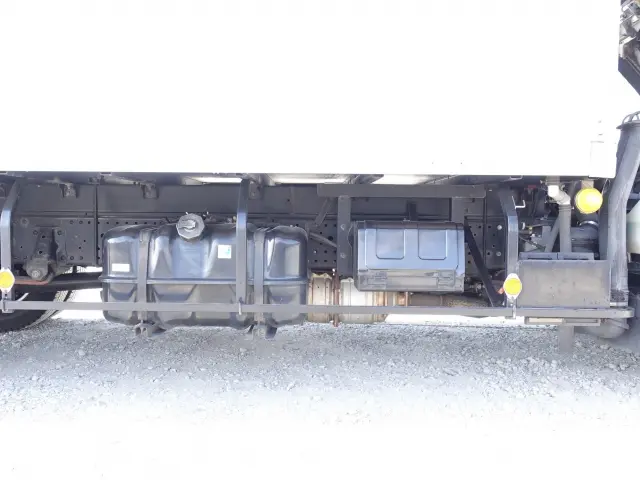 いすゞ エルフ TPG-NPR85AN(2WD)の写真23