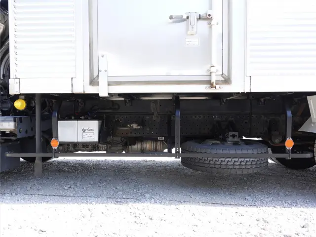 いすゞ エルフ TPG-NPR85AN(2WD)の写真24