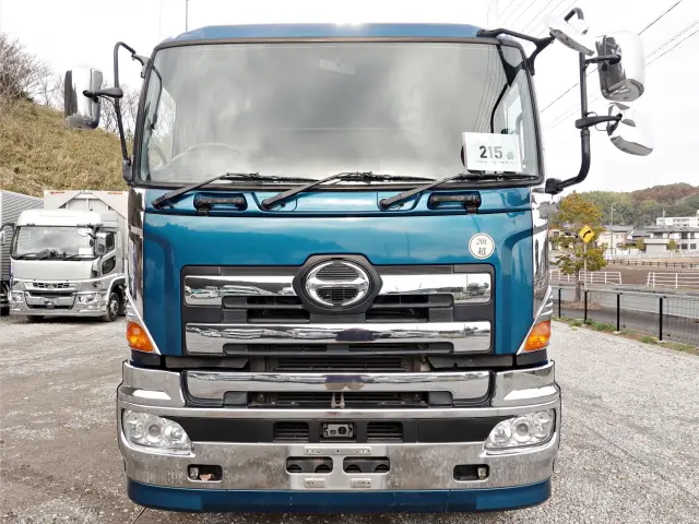 日野 プロフィア ADG-FR1EXYA(6x2)の写真3