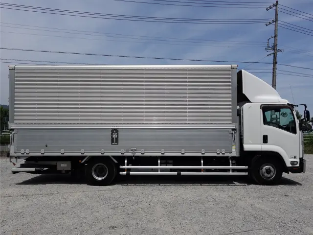 いすゞ フォワード 2RG-FRR90T2(2WD)の写真5