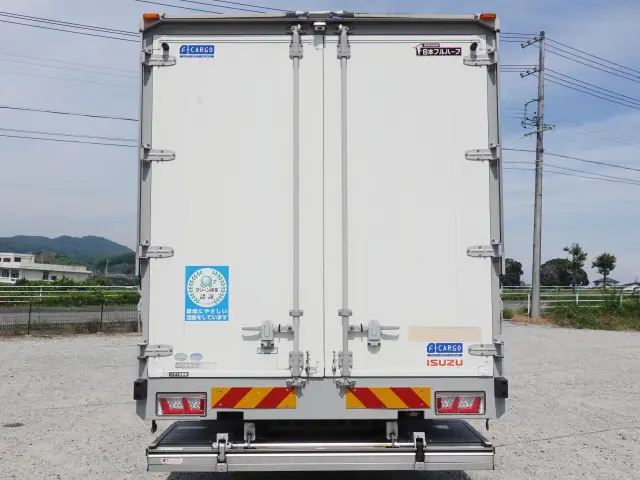 いすゞ フォワード 2RG-FRR90T2(2WD)の写真6