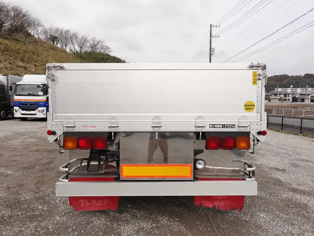 日野 プロフィア ADG-FR1EXYA(6x2)の写真10