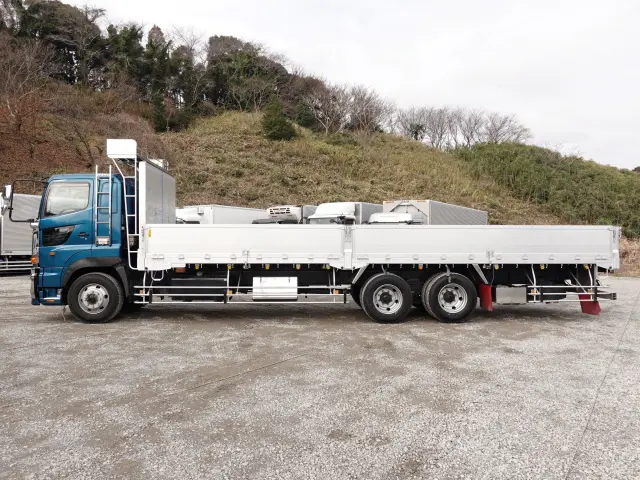 日野 プロフィア ADG-FR1EXYA(6x2)の写真12