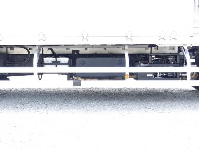 いすゞ フォワード 2RG-FRR90T2(2WD)の写真15