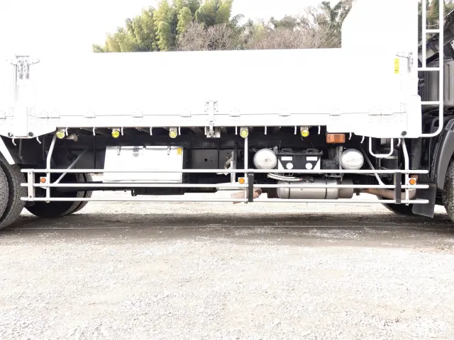 日野 プロフィア ADG-FR1EXYA(6x2)の写真20