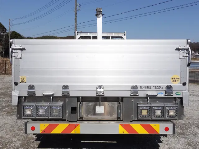 三菱 ファイター QKG-FK65FZ(2WD)の写真10