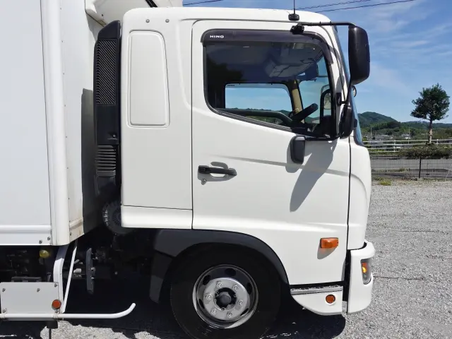 日野 レンジャー 2KG-FD2ABG(2WD)の写真4