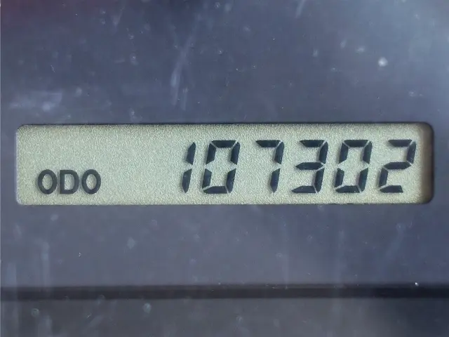 いすゞ エルフ BKG-NMR85AN(2WD)の写真20