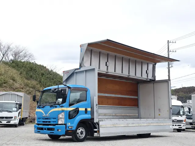 いすゞ フォワード TKG-FRR90S2(2WD)の写真19