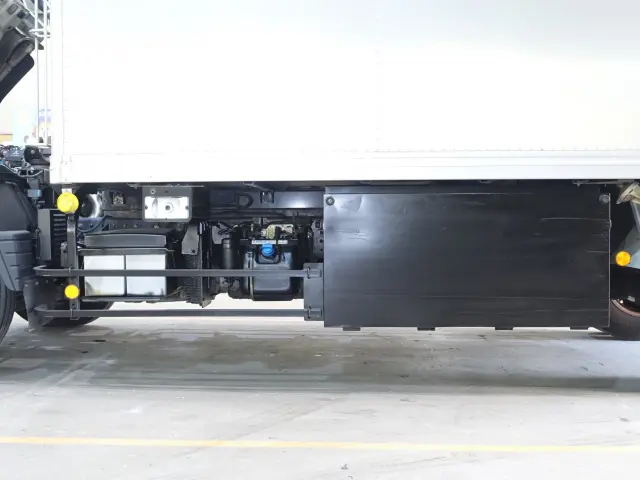 三菱 キャンター SKG-FEB50(2WD)の写真16