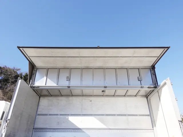 いすゞ フォワード PKG-FRR90T2(2WD)の写真15