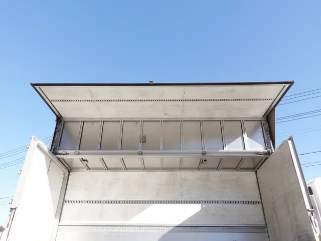 いすゞ フォワード PKG-FRR90T2(2WD)の写真16