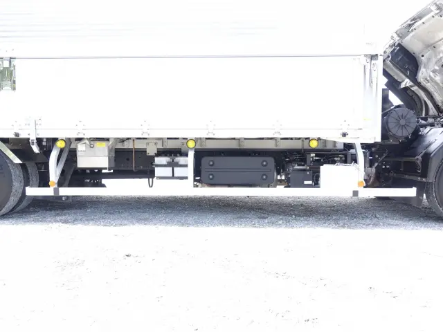 いすゞ フォワード 2RG-FRR90T2(2WD)の写真17