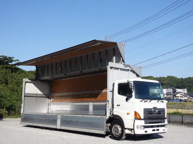 日野 プロフィア LDG-FQ1EWBG(6x4)の写真21