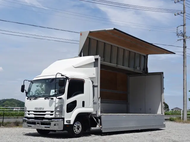 いすゞ フォワード 2RG-FRR90T2(2WD)の写真24