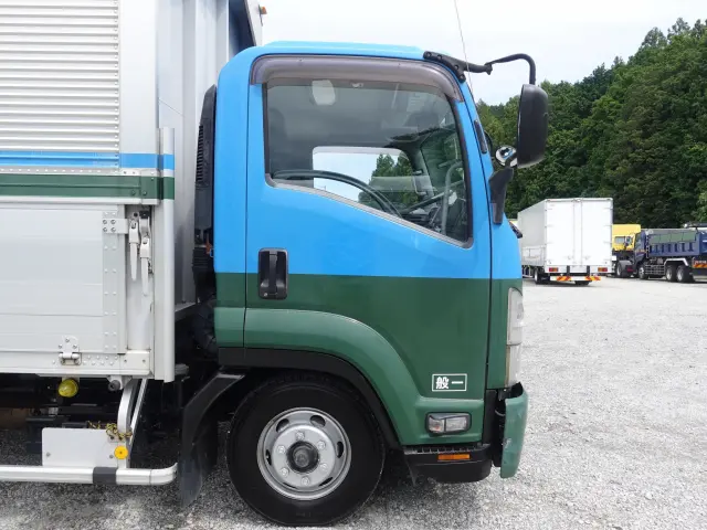 いすゞ フォワード TKG-FRR90S2(2WD)の写真4