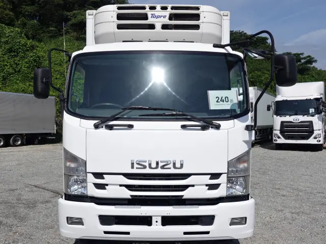 いすゞ フォワード TKG-FRR90T2(2WD)の写真3