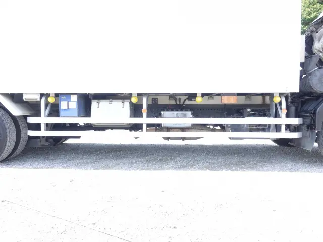 いすゞ フォワード TKG-FRR90T2(2WD)の写真23