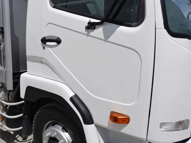 三菱 ファイター LKG-FK72FZ(2WD)の写真6