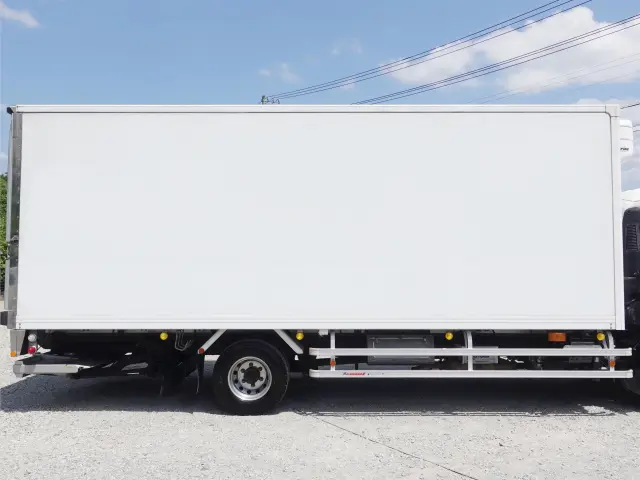 いすゞ フォワード TKG-FRR90T2(2WD)の写真5