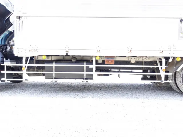 いすゞ フォワード LKG-FTR90T2(2WD)の写真21