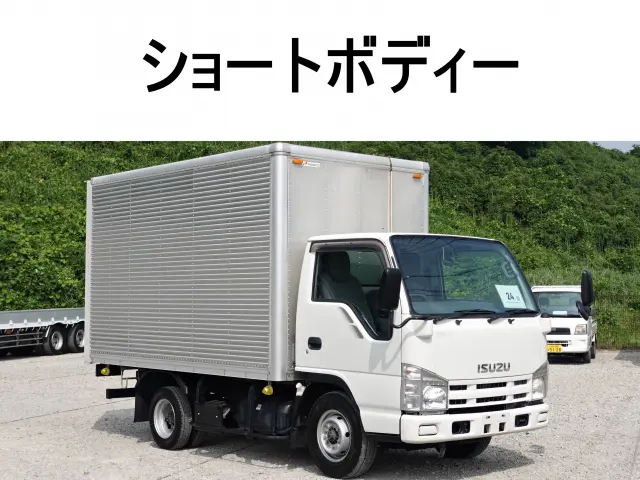 いすゞ エルフ BKG-NHR85AN(2WD)の写真1