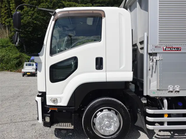 いすゞ フォワード QKG-FVZ34U2(6x4)の写真10